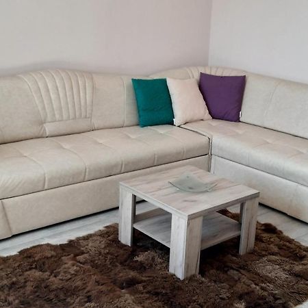 Lux Apartman Čačak Exterior foto